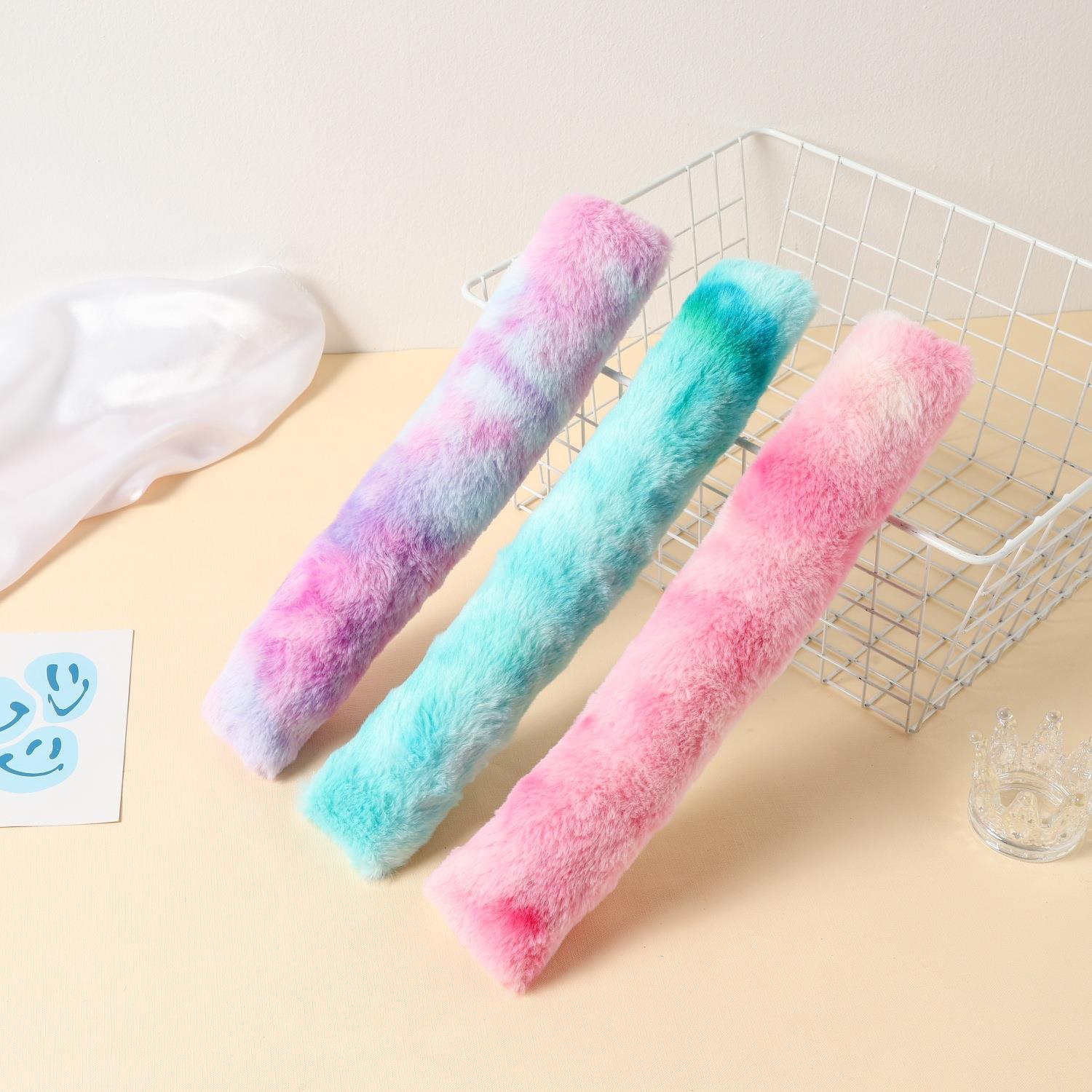 亚马逊爆款短毛绒条抱枕含猫草包猫咪啃咬自嗨玩具猫薄荷玩具厂家