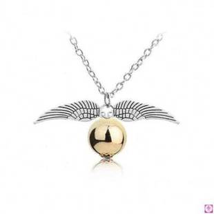 necklace golden The gold and the harry snitch