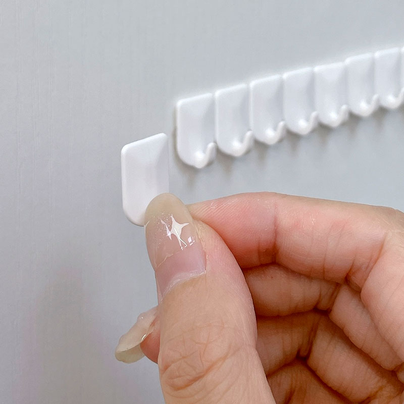 壁挂首饰收纳架免打孔墙上挂钩项链展示架粘钩9个装墙面门后挂件