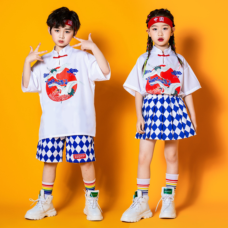 现货速发儿童表演出服童啦啦队幼儿园舞蹈男童民族汉服学生运动会