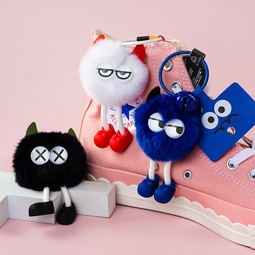 快速发货小炸毛球钥匙p扣挂件手机壳挂饰男女情侣汽车钥匙链圈环