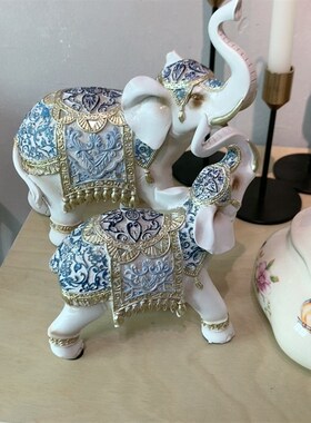 速发*二蓝色大象摆件,树脂,大号20套0,小号15*18