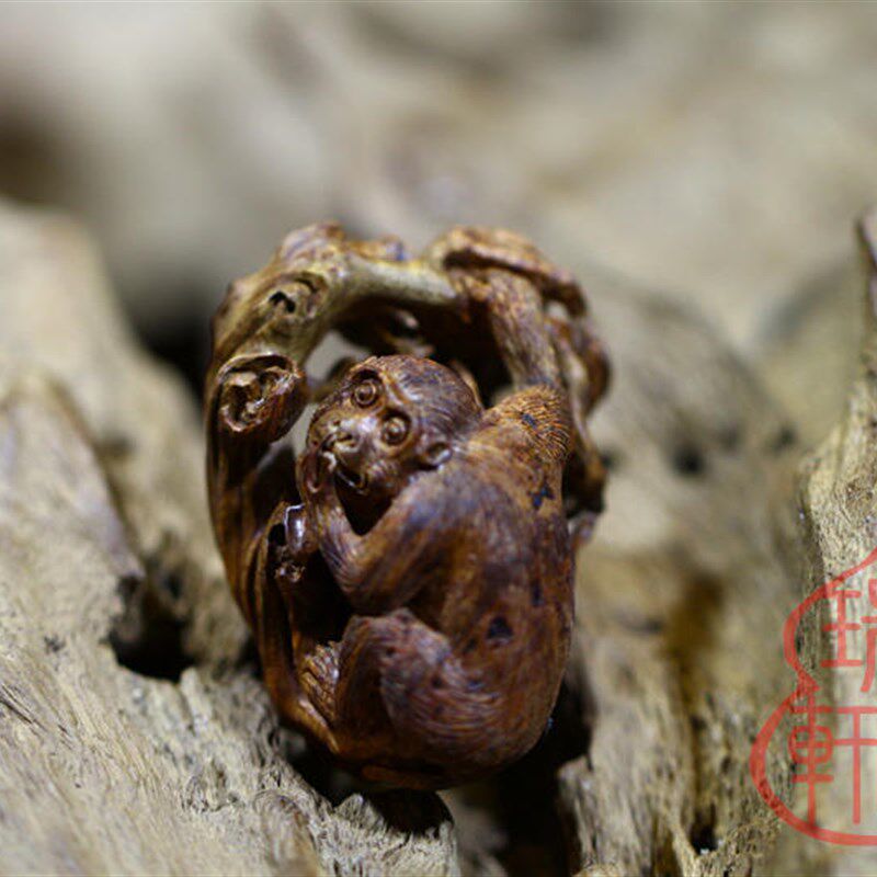 极速萌!麻梨疙瘩老料木雕手工镂空雕刻生肖猴子吊坠挂件手把件木