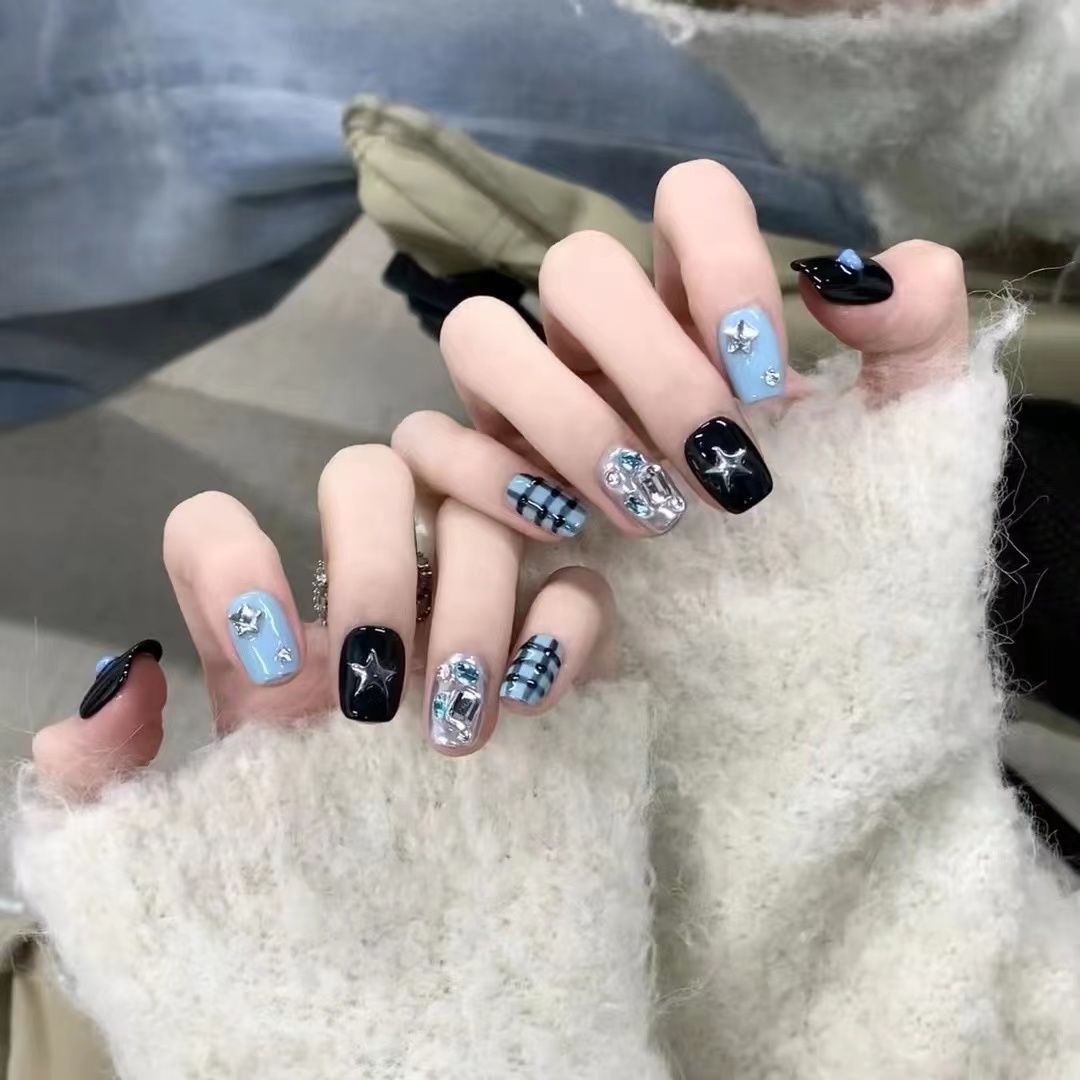 穿戴甲纯手工美甲新款显白摩卡指甲贴片星星魔镜酷炫黑色高级美甲