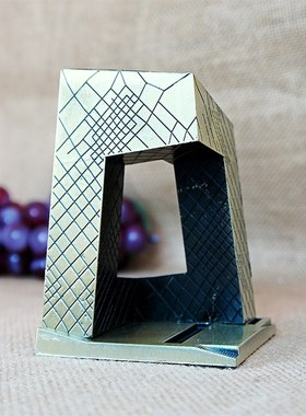 中国地标建筑金属模型北京央视大楼摆件家居客厅装饰北京旅游纪念