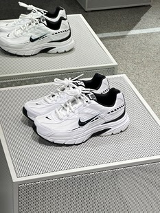 男款 Nike 休闲城市通勤跑步鞋 运动舒适复古低帮 黑白 Initiator