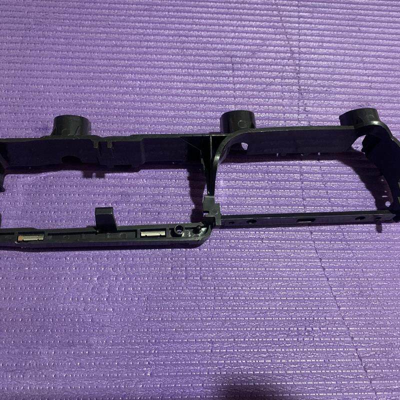 帕萨特B5领驭左前门升降器开关拉手底座内拉手支架 3B1867179C