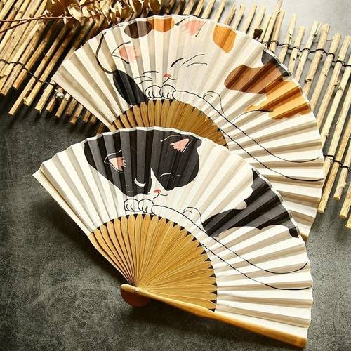 6寸女扇和风夏季纳凉随身可携式小扇子日式复古折扇布面睡猫咪