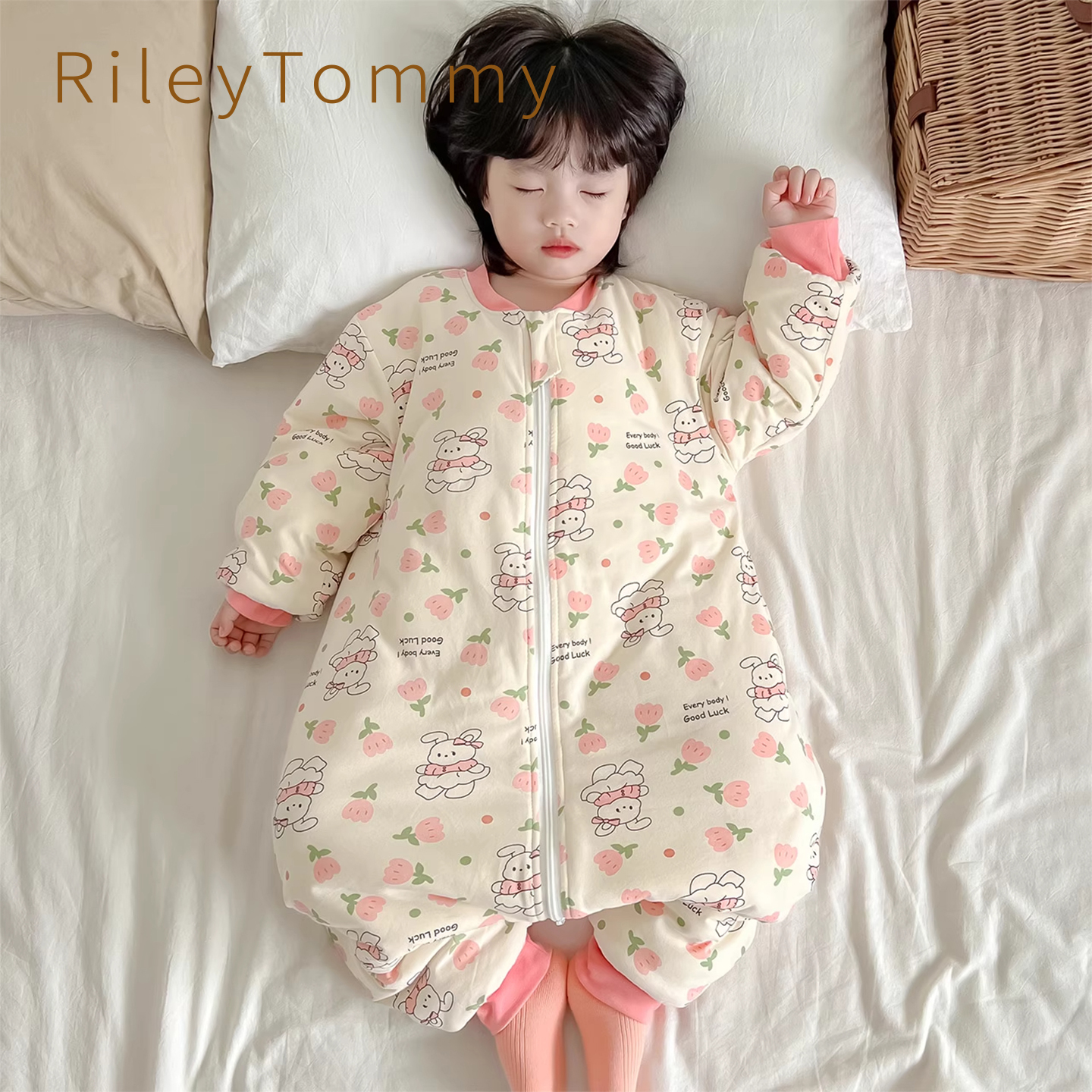 英国RileyTommy宝宝连体款睡衣