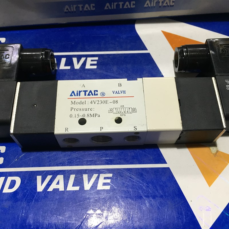 亚德客电磁阀4V230C-08  4V230E-08