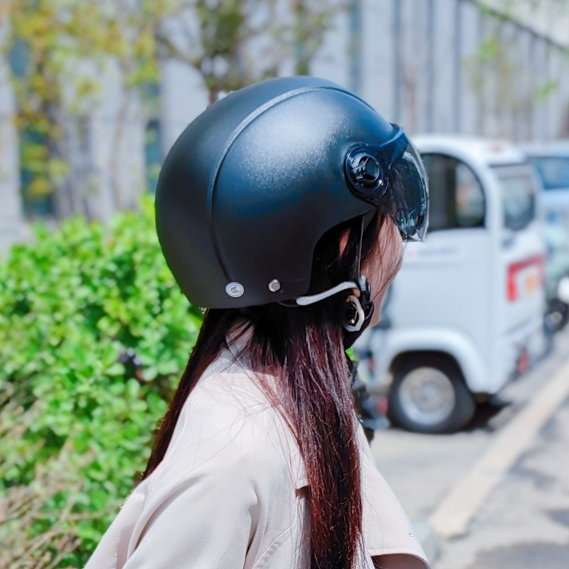 国标3c认证电动车安全帽女电瓶机车安全帽男士夏季安全帽四季通用