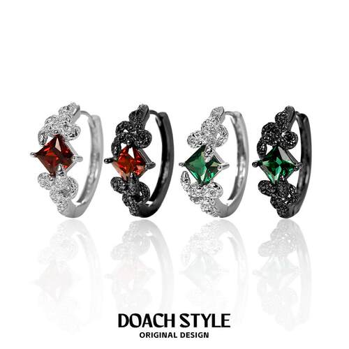 DOACH纯银耳钉小众设计蛇年耳扣
