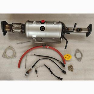 适用于五菱荣光之光宏光小卡新卡1.2/1.5/1.8国六三元催化器国六6