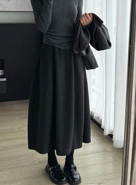 2025秋冬新款山羊绒加厚花苞裙女显瘦A字高腰垂感时尚中长半身裙