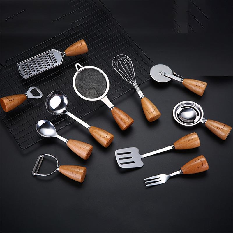 厨房烘焙工具 韩国料理餐具 打蛋器网漏创意不锈钢笑脸木柄套装