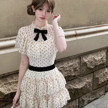 设计感白色波点连衣裙子女夏新款甜美小个子收腰显瘦雪纺蛋糕短裙
