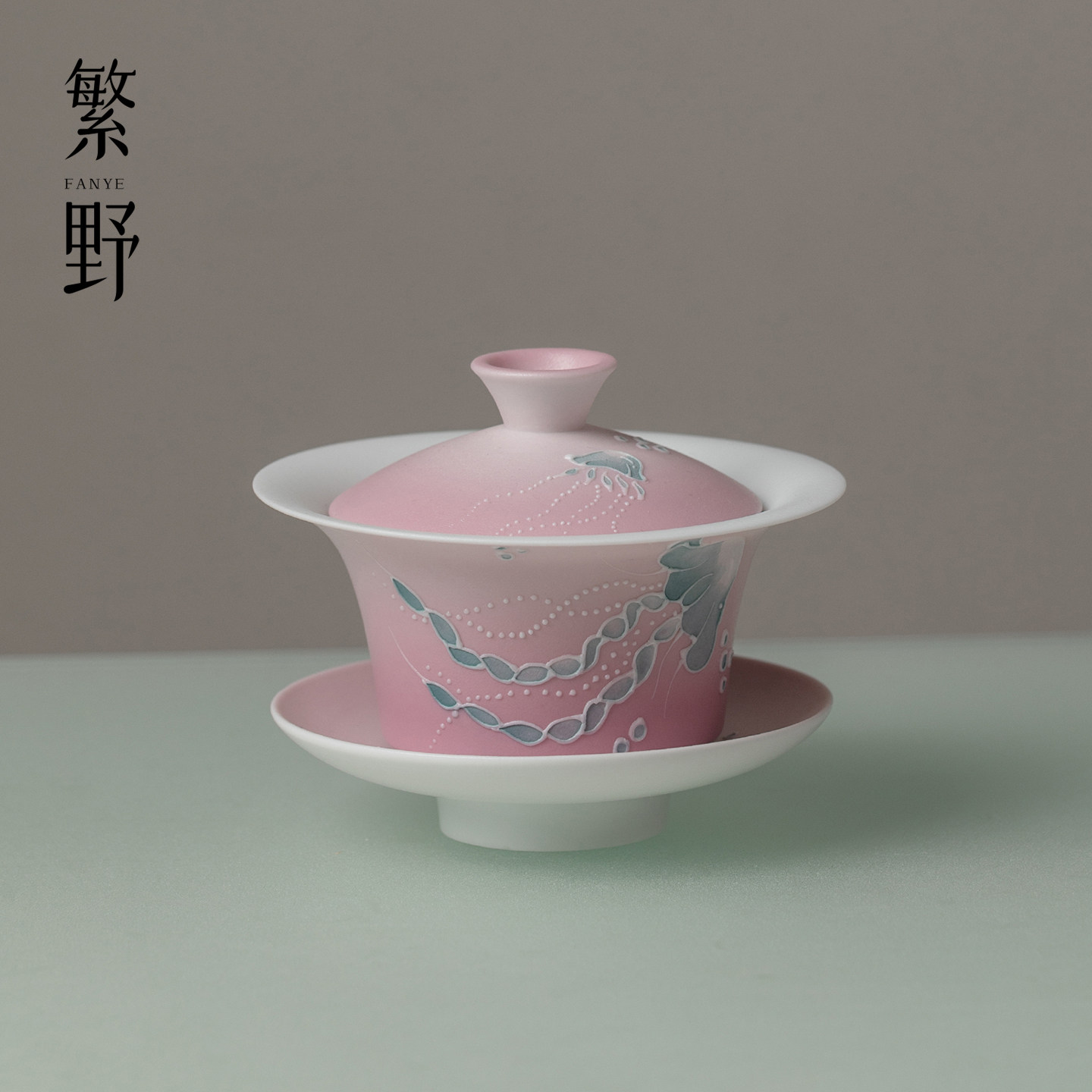 即素粉彩手绘水母陶瓷盖碗不烫手