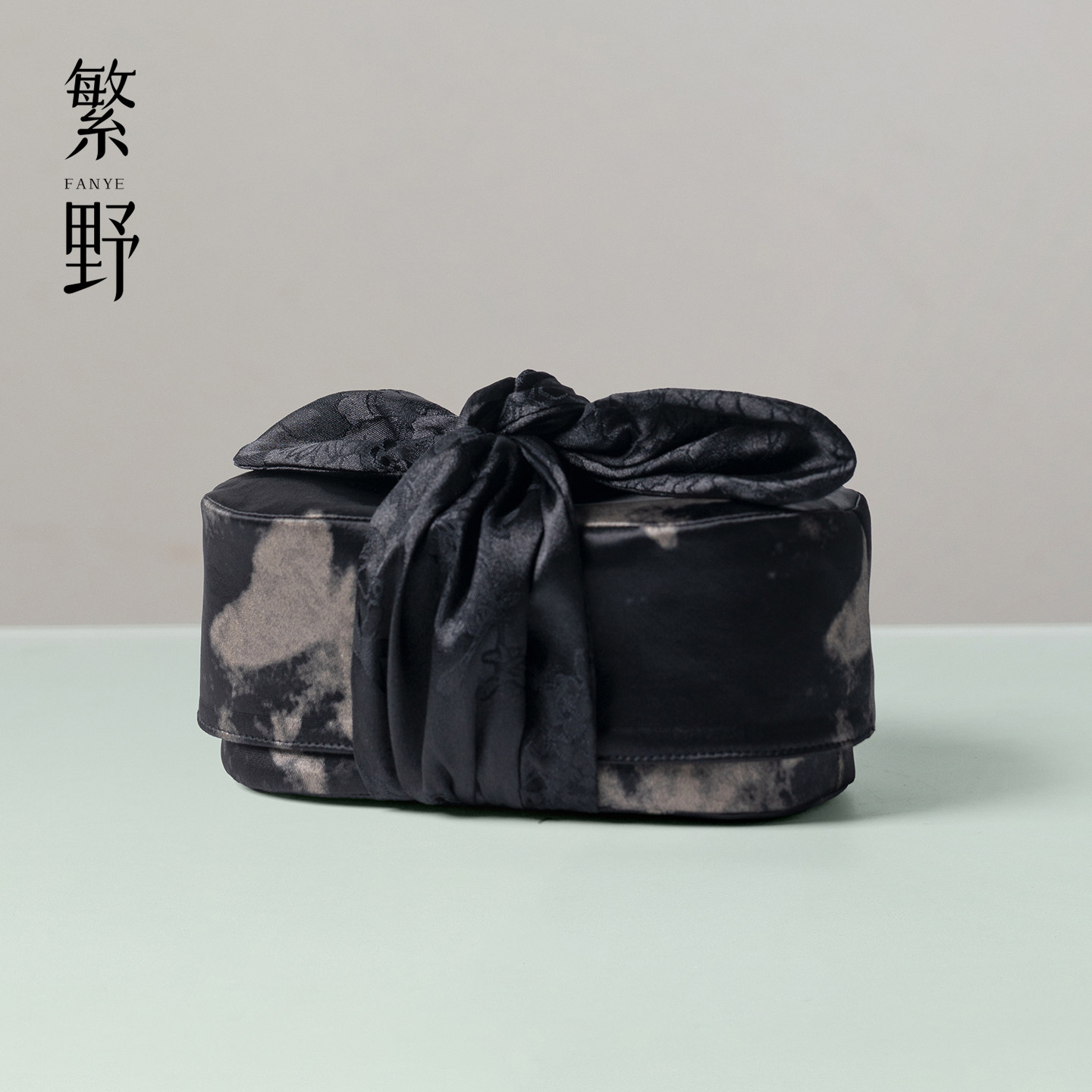 繁野织锦缎银蝴蝶茶具收纳包禅意便携一壶三杯收纳袋储物防磕茶包