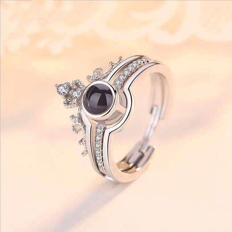 新品.100 I Love You Word Projection Couples Ring Couples Onl