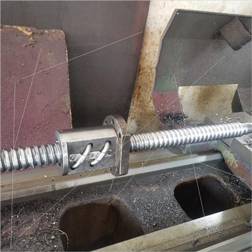 修改定制非标滚珠丝杆数控机牀铣牀加工中心自动化传动装置