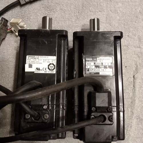可维修伺服电机W40030H-S1(8台)R88M-W4议价