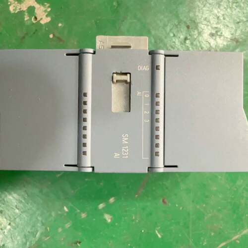 可维修plc，231-4hd32-0xb0，实物图，