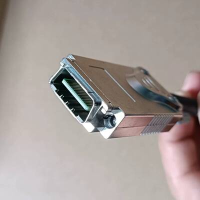 可维修SFF-8470到SFF-8470 万兆SAS数据线议价
