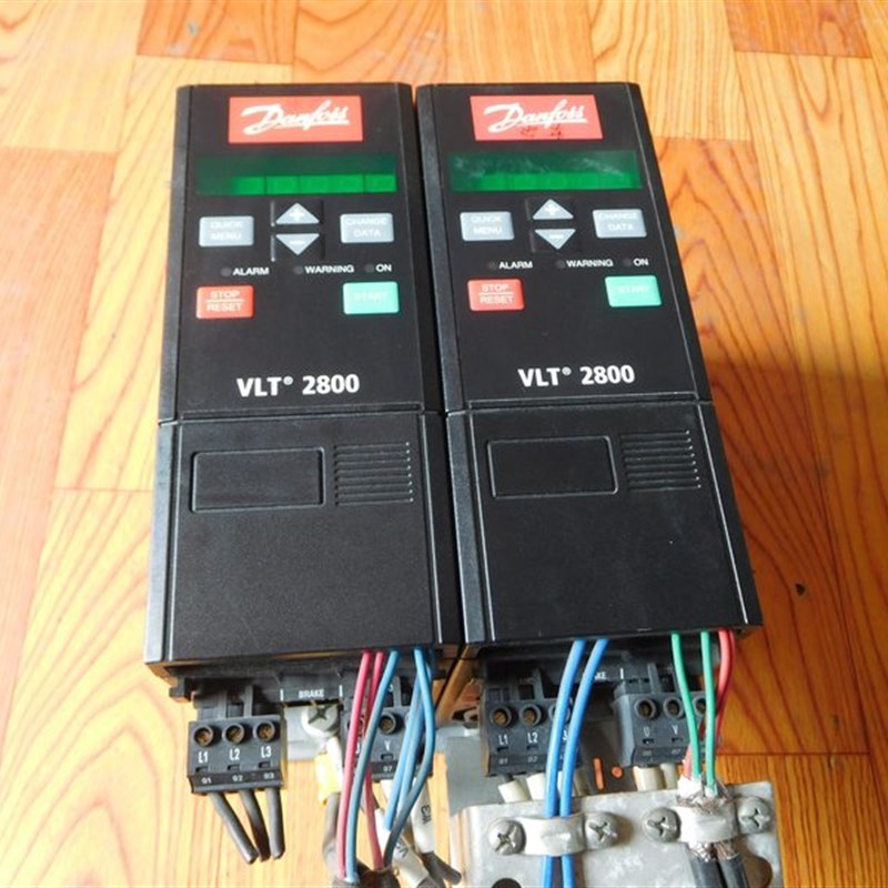 议价 拆机丹佛斯变频器VLT2815PT4B20STR0DBF00A00C1 1.5KW380V议