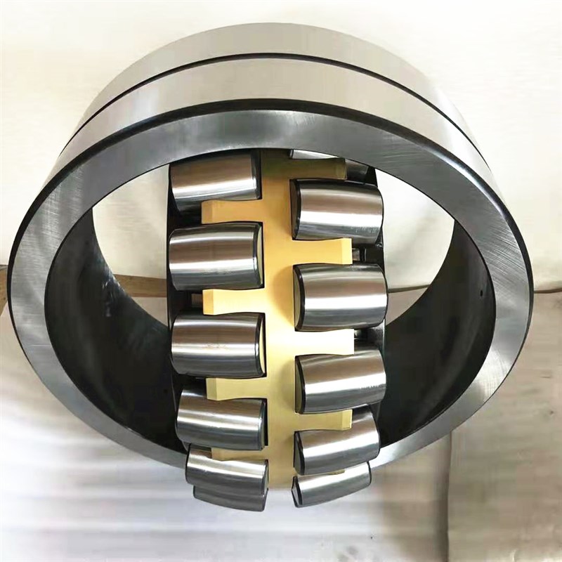 。调心滚子轴承23120 23122 23124 23126 23128 23130 23132CA/W3