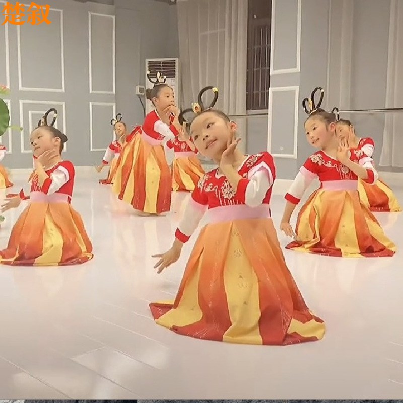 速发紫金舞蹈东边日出西边雨演出服儿童汉服古典唐舞连衣裙表演襦