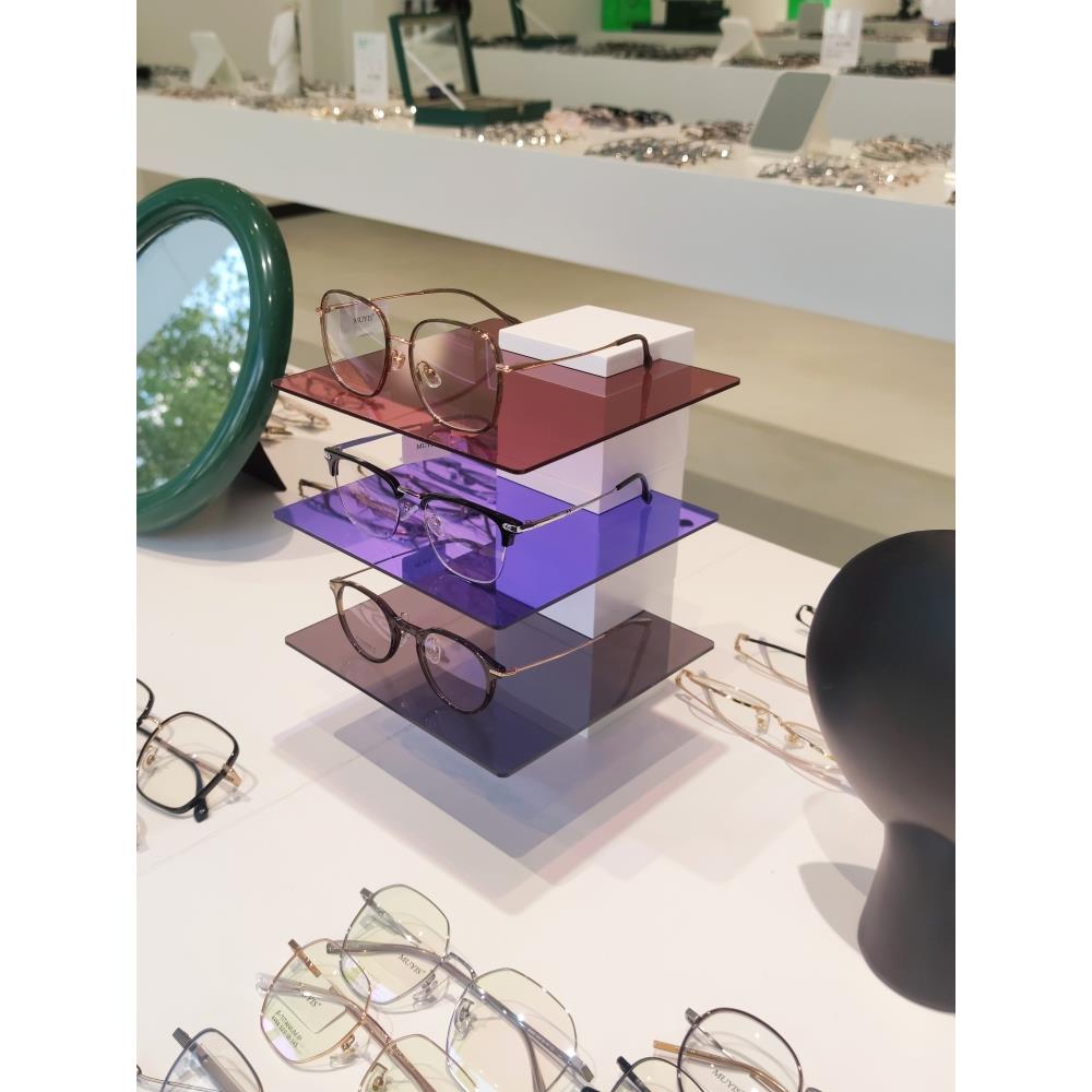 新品眼镜店展示架子放置架白色实木亚克力中岛展柜台陈列装饰道具