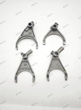 常发拖拉机动力输出拨叉 梭行档拨叉 变速箱拨叉CFC704 904 F1204