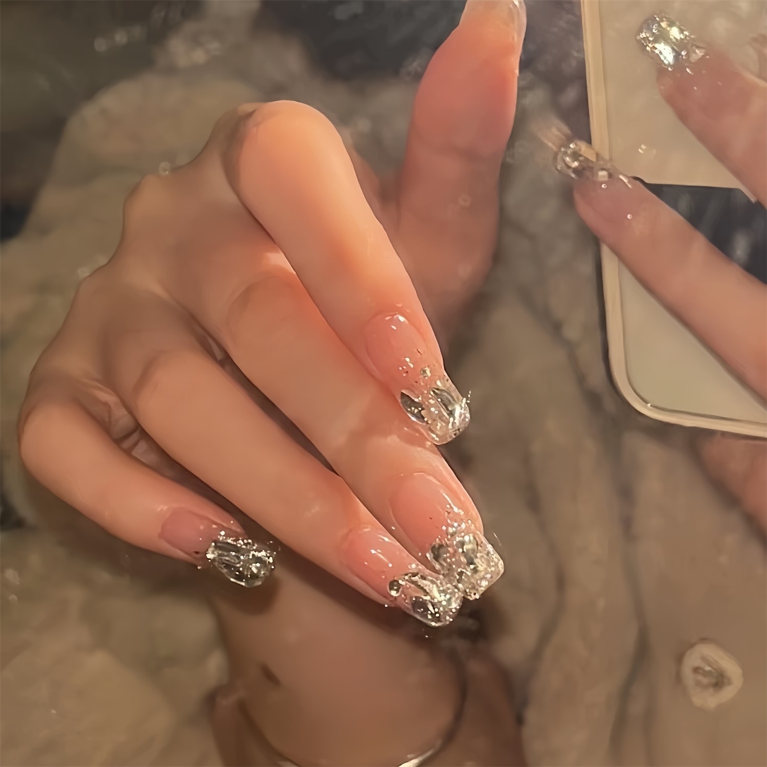 冰透裸色穿戴美甲中长款