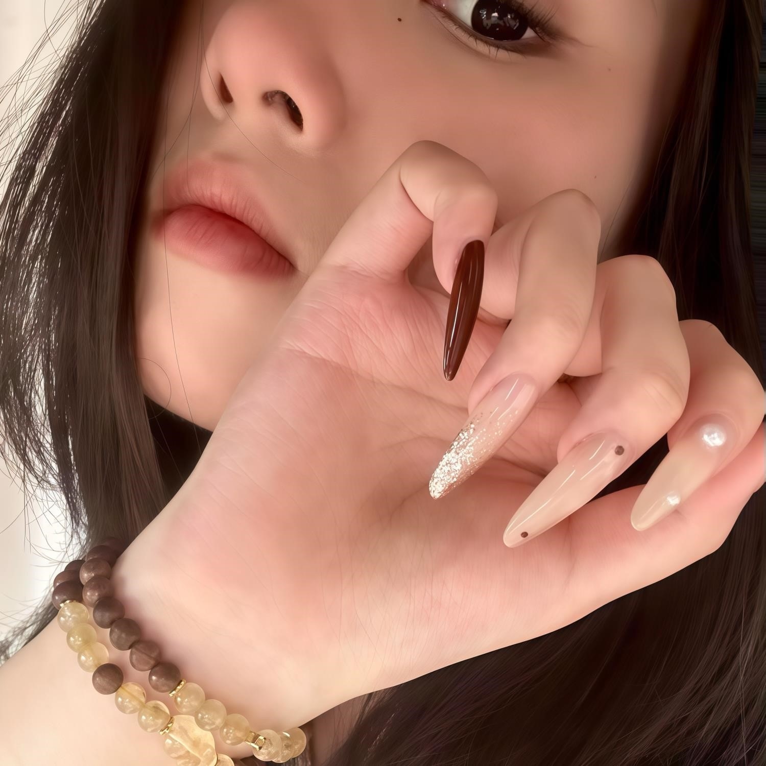 美甲穿戴甲长款手工猫眼秋冬香槟色指甲贴片2025新款富家千金甲片