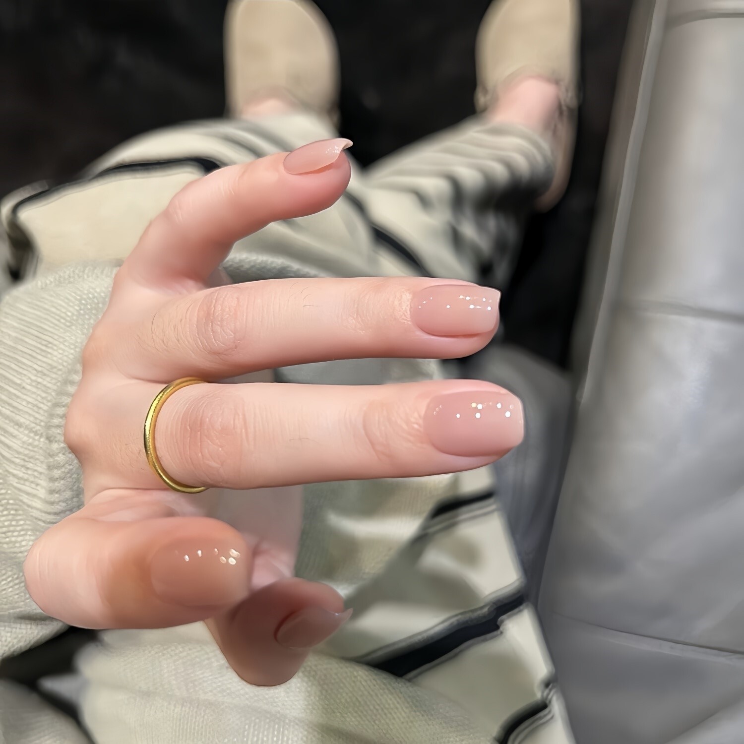 手工穿戴甲显白裸粉色美甲成品高级感可拆卸光疗婚纱照新娘穿戴式