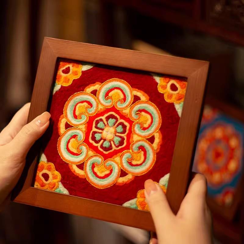 羊毛毡戳戳乐手工diy材料包敦煌藻井相框画家居装饰摆件节日礼物