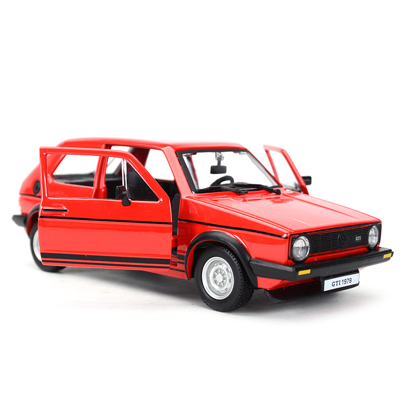 Bburago 1:24 1979 Golf MK1 GTI Hot Hatch Static Die Cast Veh
