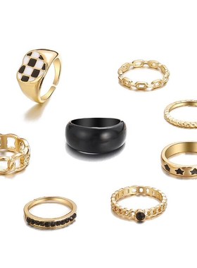 Black white checkerboard peach heart resin joint ring 黑戒指