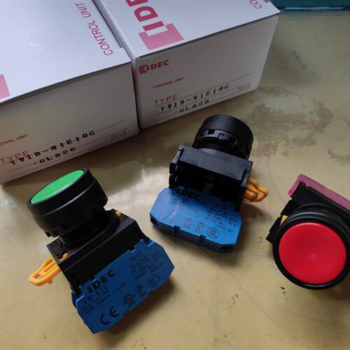 原装IDEC和泉YW1B-M1E10G自复式点动平钮按钮开关YW-E10开孔22mm