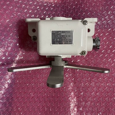 SAKAMOTO ELECTRIC  MFG FUKUOKA JAPN LWIO-SB3 500V 10A IP66