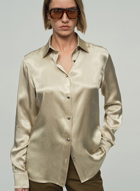 ATELIO·缎面柔韧收腰衬衫