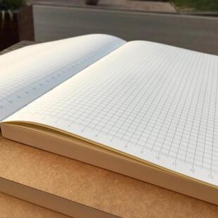 包邮网格本方格笔记本A4 可摊开牛皮线装记事本格子本手帐本简约