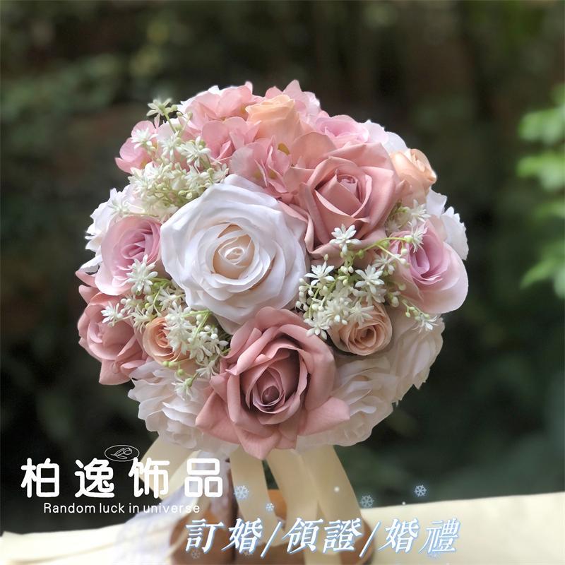 新娘手捧花奶咖色甜美风订婚领证婚礼仿真玫瑰花束原创设计花球
