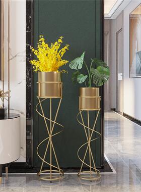 斯堪的纳维亚无障碍豪华花架客厅金色创意装饰绿色植物花盆架阳台