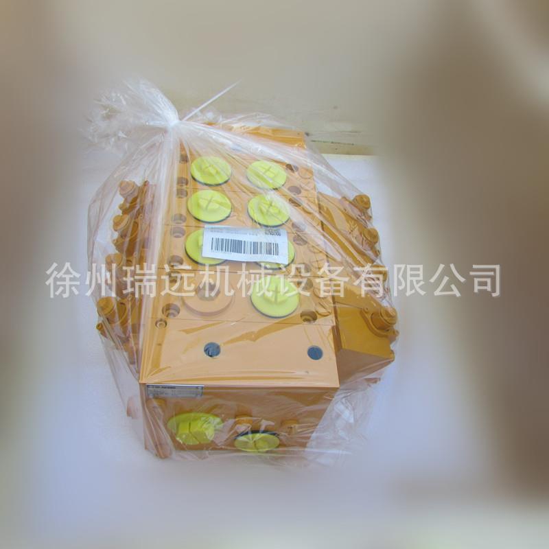 供应QY70K-I吊车配件803075781-APV22-KS-3123H多路阀