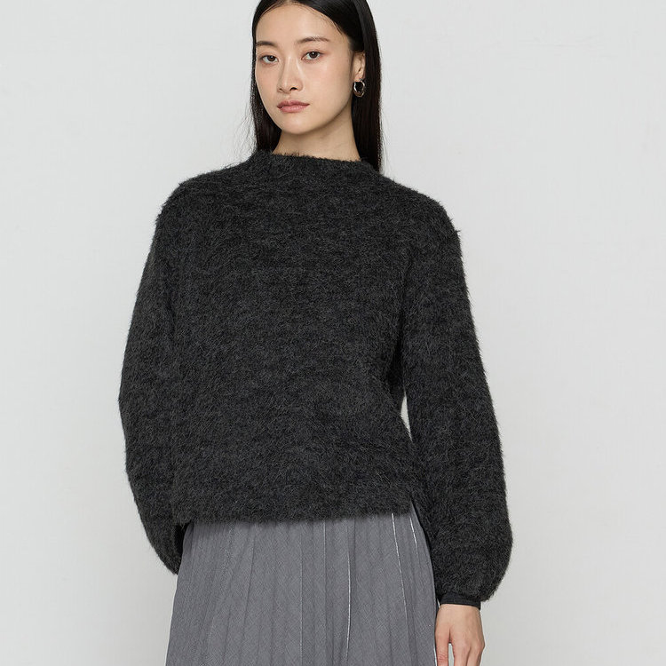 莎迪蕊原创设计女装2025宽松毛绒针织衫女秋冬慵懒风深灰