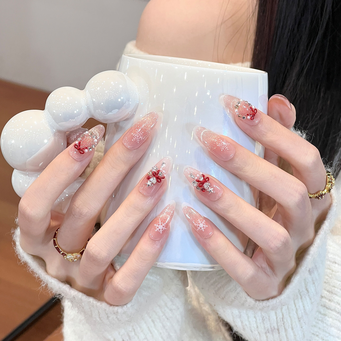 植兔高级绝美穿戴甲秋冬雪花猫眼裸色腮红美甲中长款秋冬氛围贴片,彩妆/香水/美妆工具,穿戴甲/甲片,淘宝优惠券,粉丝福利购,淘宝优惠卷