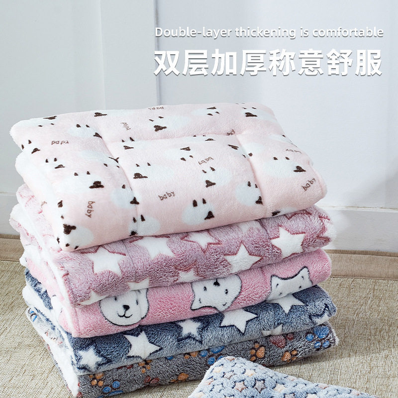 宠物冬季保暖垫加厚款防滑保暖宠物垫猫咪狗狗宠物珊瑚绒窝垫坐垫