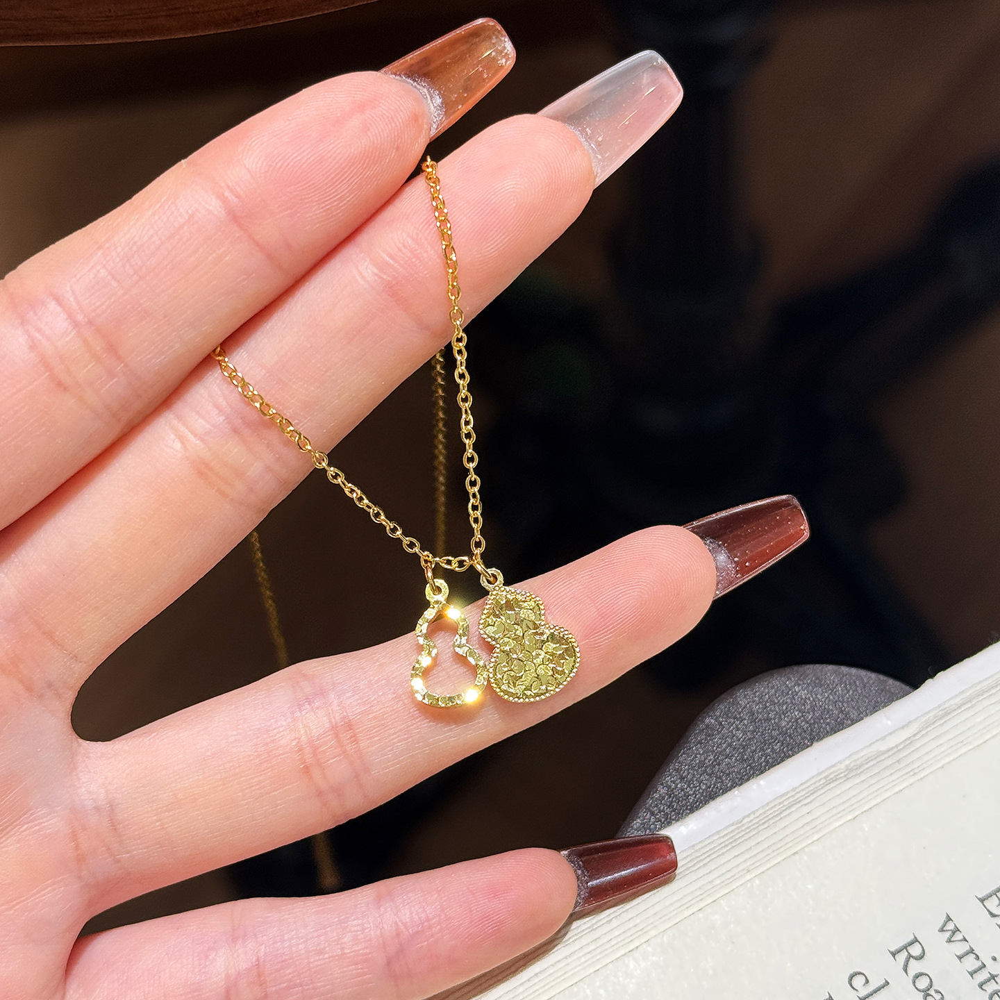 925银CNC工艺金色碎冰冰福禄双葫芦项链新款轻奢精致风锁骨链饰品