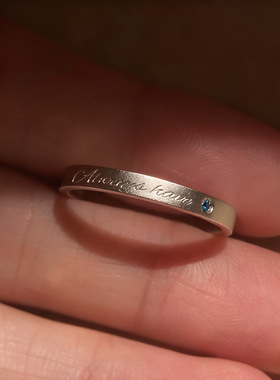 925银银色点钻字母素圈戒指新款精致情侣对戒小众设计指环饰品